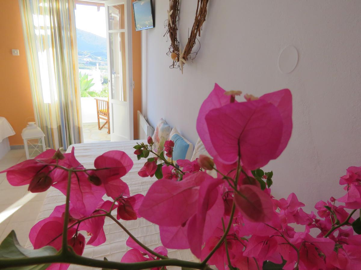 Korali Apartments Галисас Екстериор снимка